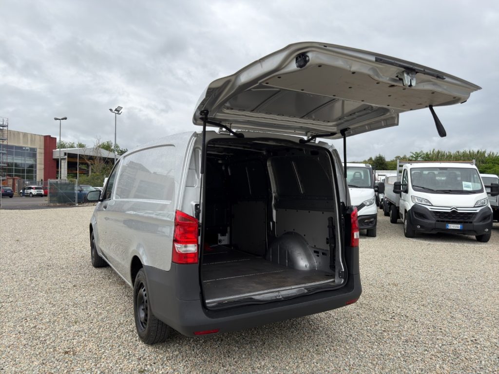 MERCEDES-BENZ Vito 114DCI LONG - 18