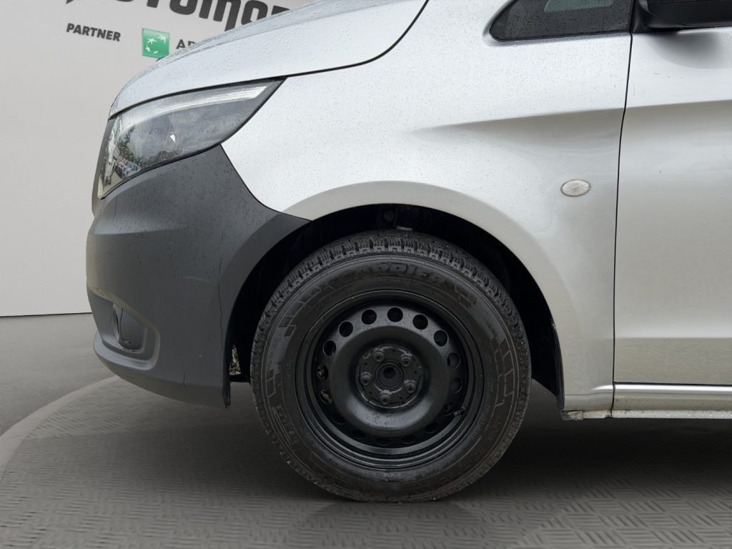 MERCEDES-BENZ Vito 114DCI LONG - 19