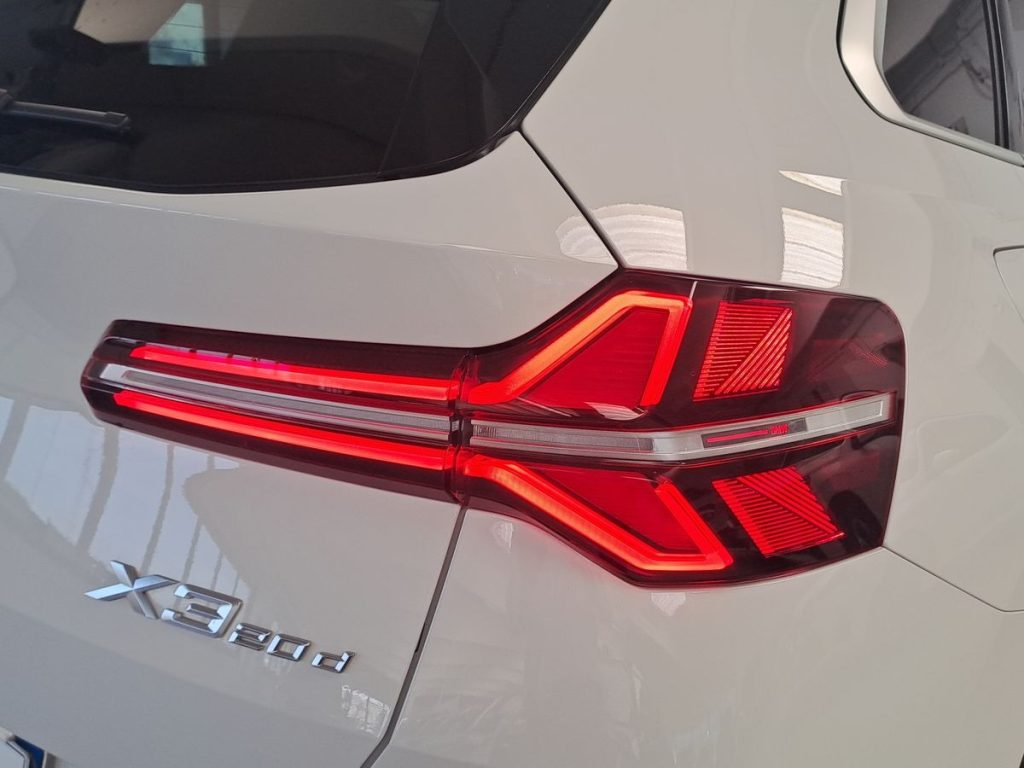 BMW X3 xDrive20d 48V Aut. - 7