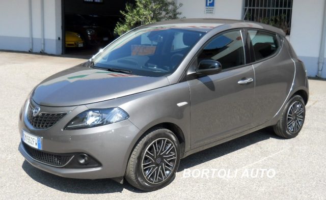 LANCIA Ypsilon Grigio metallizzato