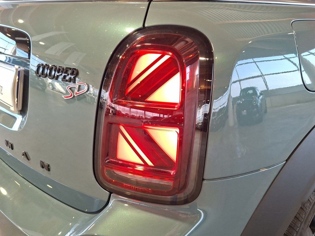 MINI Countryman 2.0 Cooper SD Classic Countryman ALL4 Aut.+ Tetto - 7