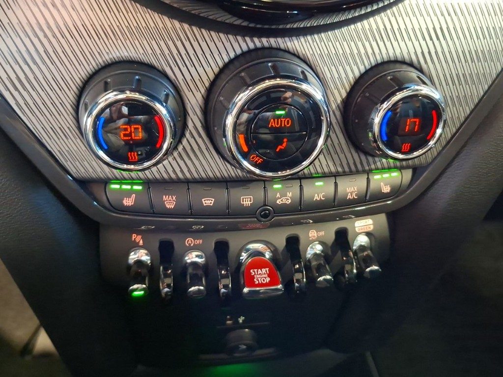 MINI Countryman 2.0 Cooper SD Classic Countryman ALL4 Aut.+ Tetto - 13