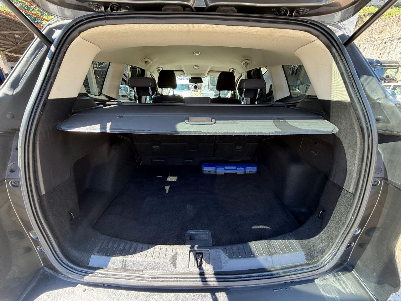 FORD Kuga 2.0 TDCI 120 CV S&S 2WD Business - 13