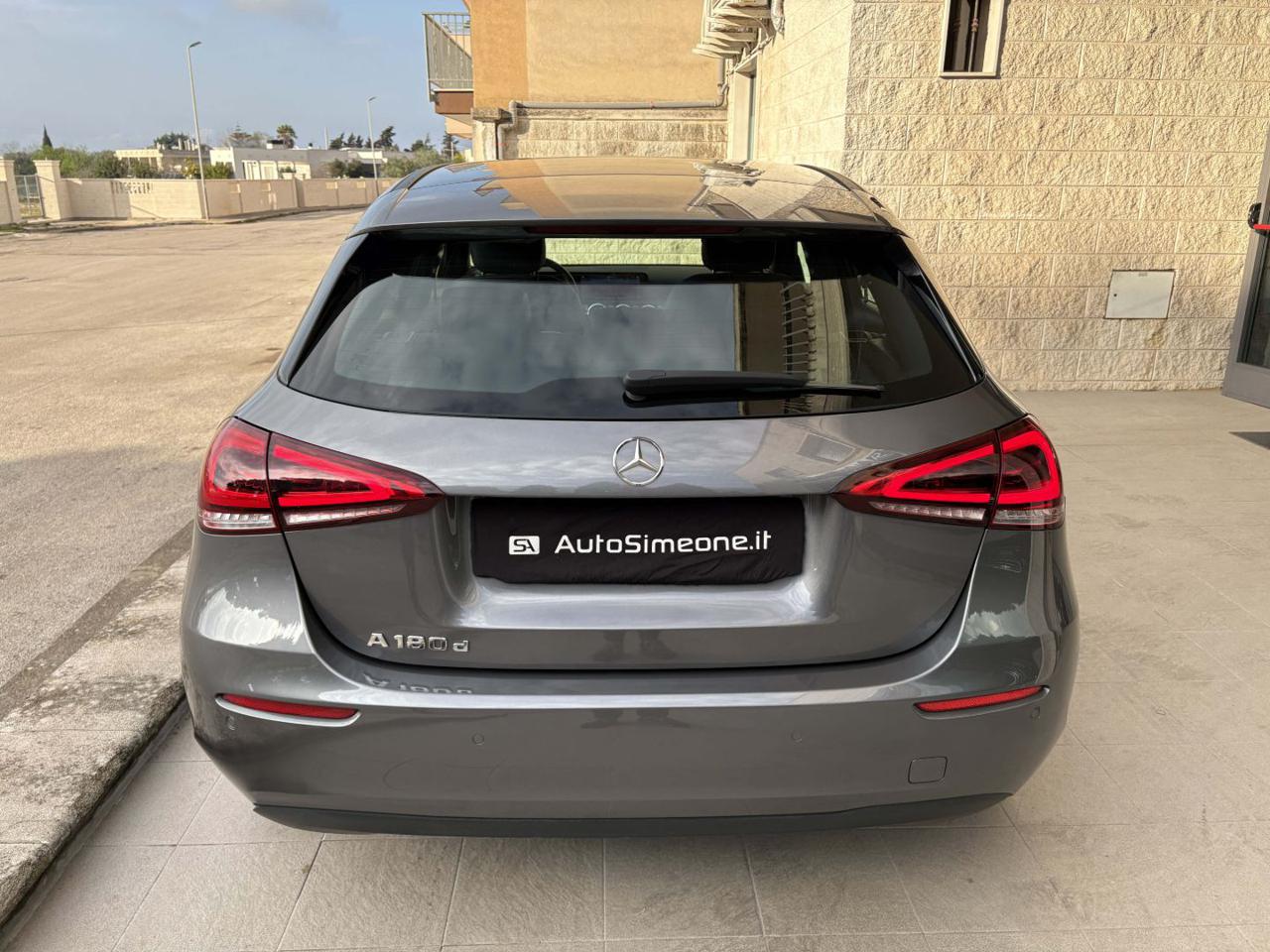 MERCEDES-BENZ A 180 d Automatic Business Extra - 6