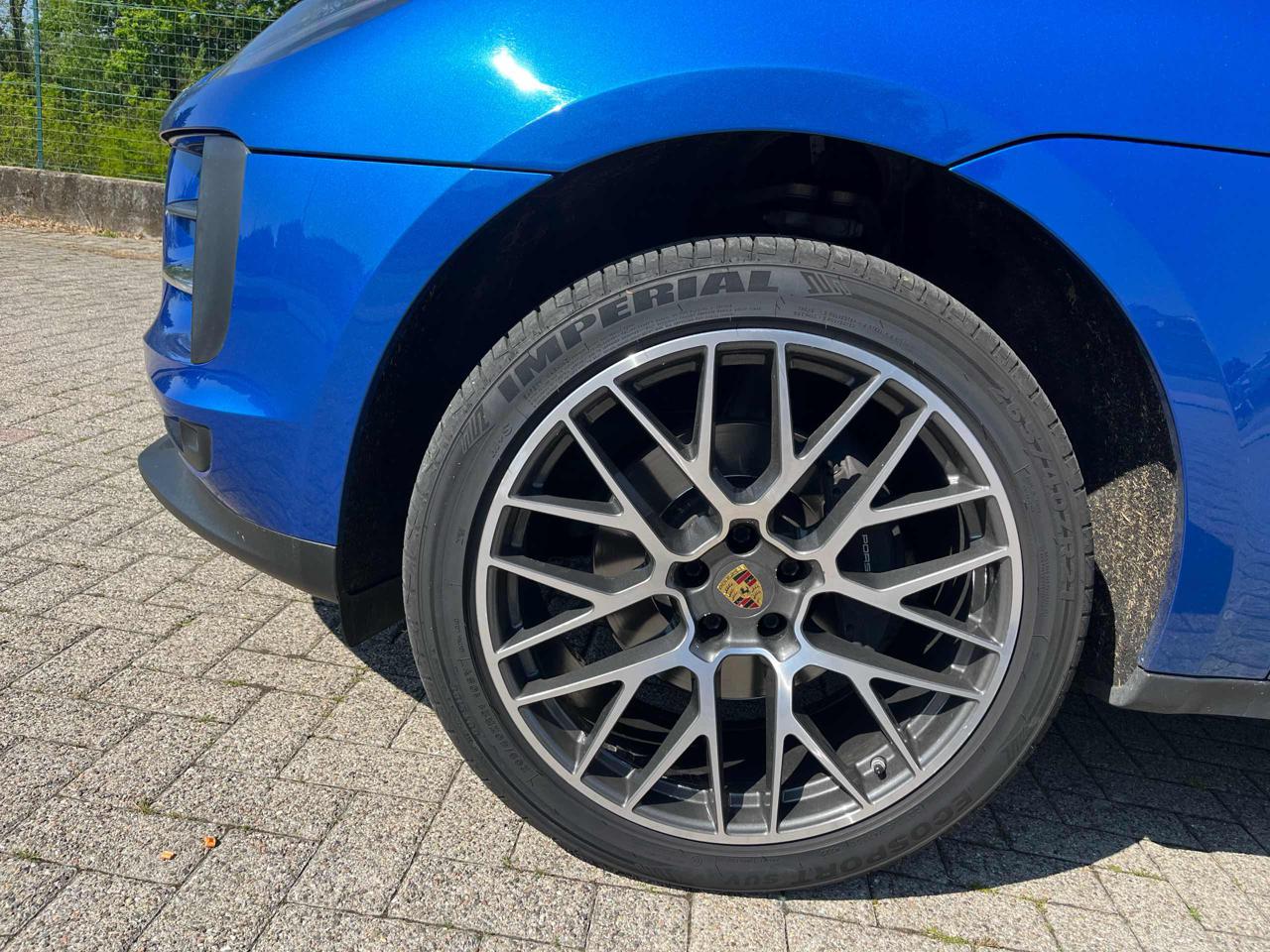 PORSCHE Macan 2.0 - 5