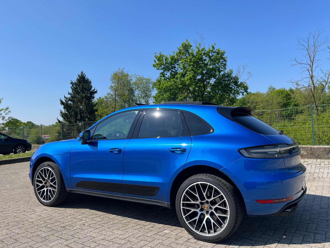 PORSCHE Macan 2.0 - 3