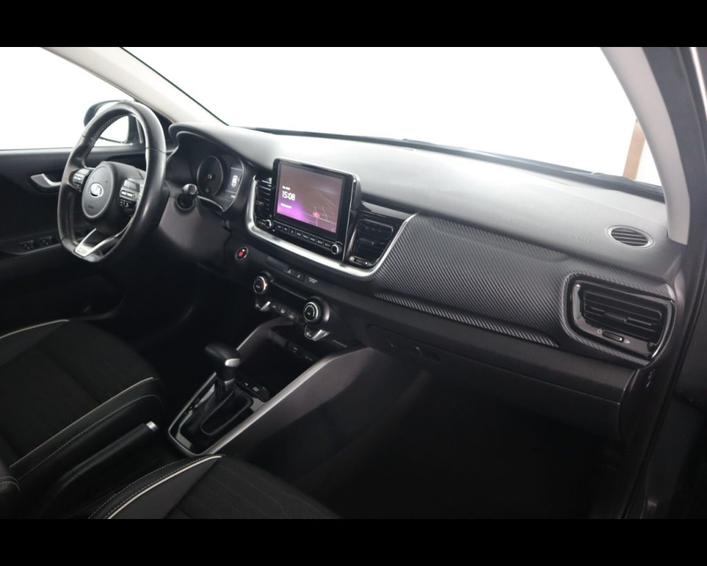 KIA Stonic -  1.0 t-gdi mhev GT Line 120cv dct - 16