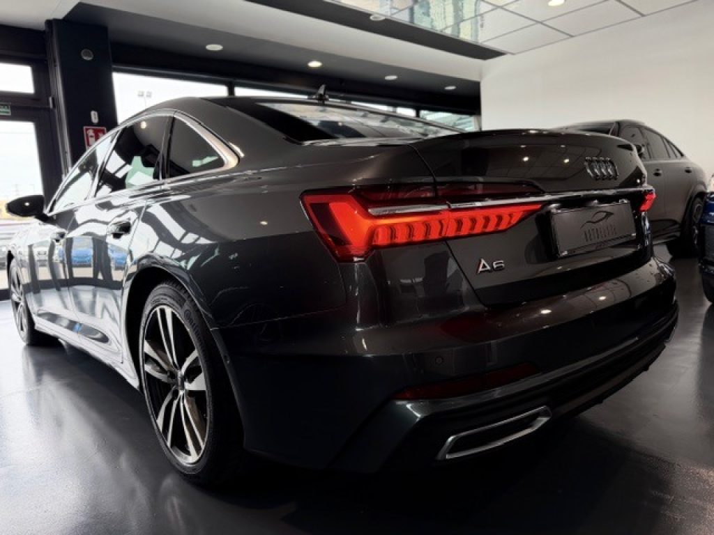 Clicca per ingrandire A6 - 40 2.0 TDI QUATTRO 204CV S-LINE BERLINA