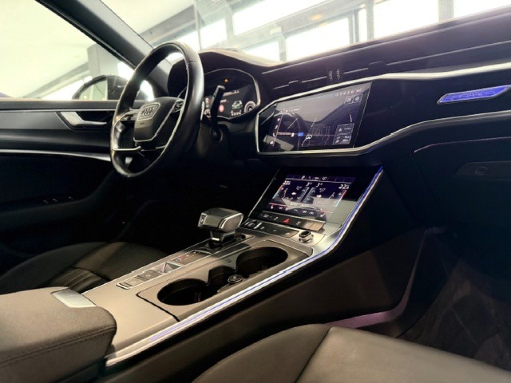 Clicca per ingrandire A6 - 40 2.0 TDI QUATTRO 204CV S-LINE BERLINA
