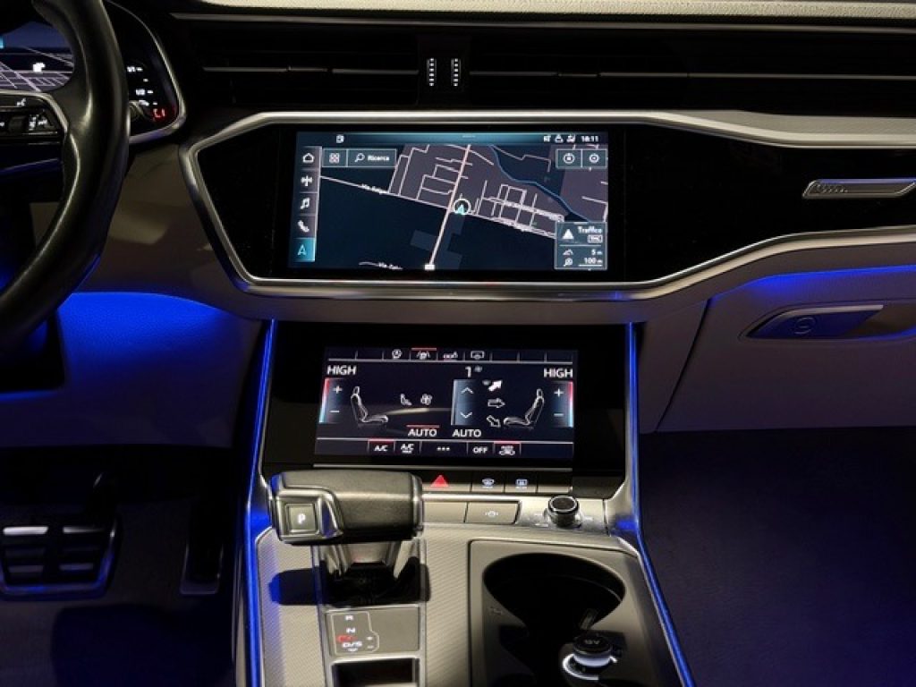 Clicca per ingrandire A6 - Avant 40 2.0 TDI 204CV S tronic Business Design