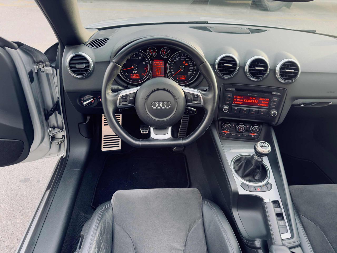 Clicca per ingrandire TT - Roadster 2.0 TFSI