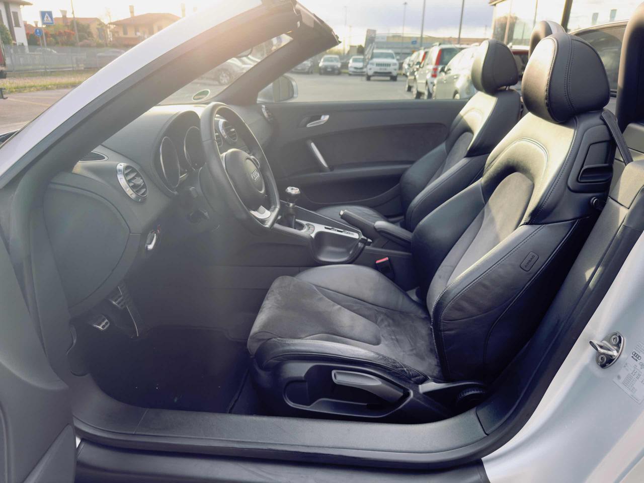 Clicca per ingrandire TT - Roadster 2.0 TFSI