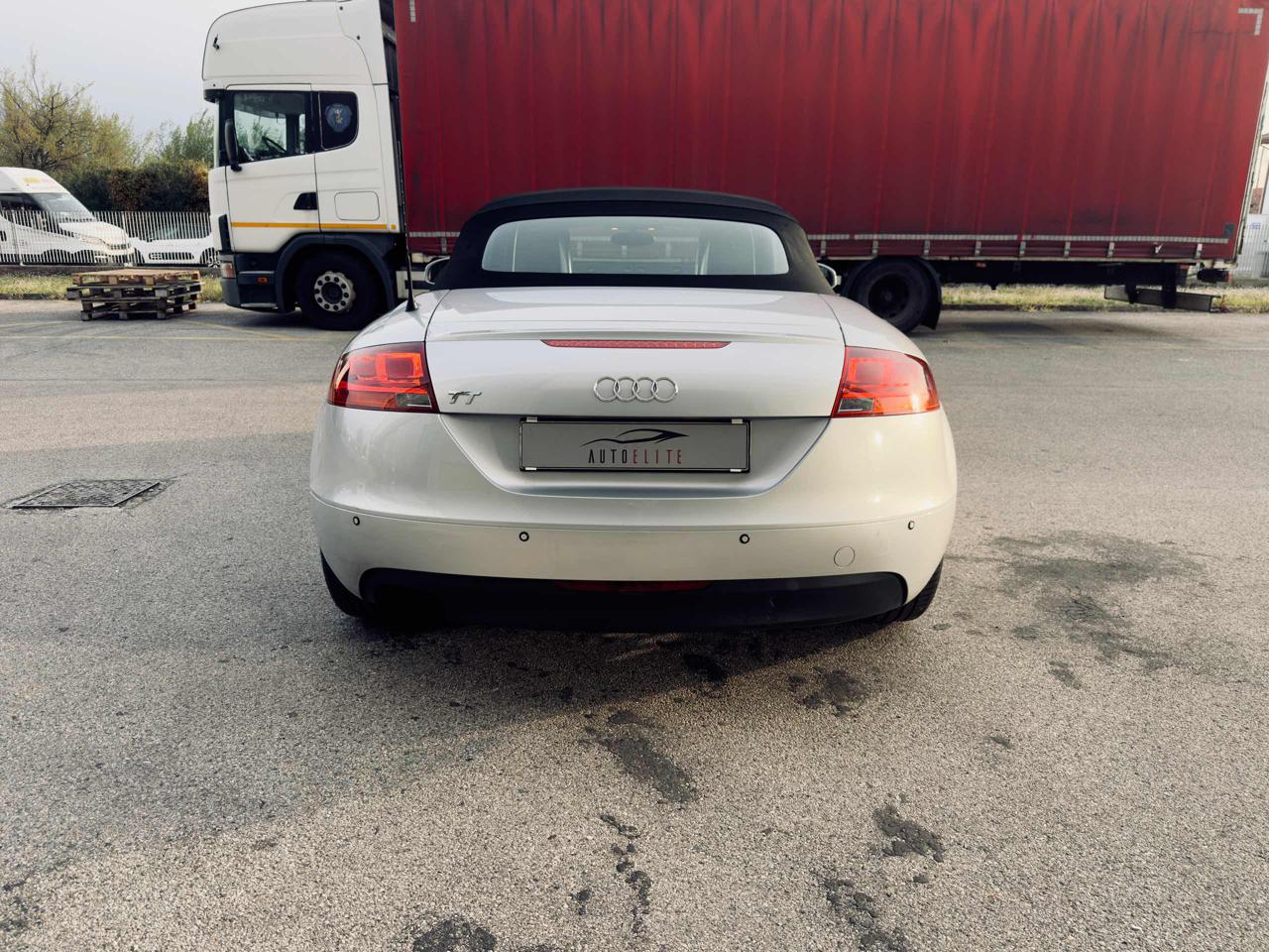 Clicca per ingrandire TT - Roadster 2.0 TFSI