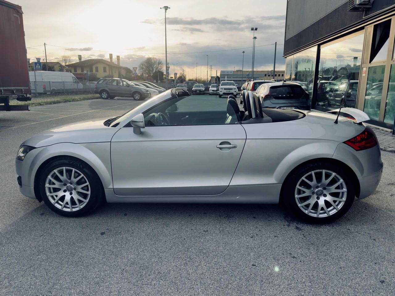 Clicca per ingrandire TT - Roadster 2.0 TFSI