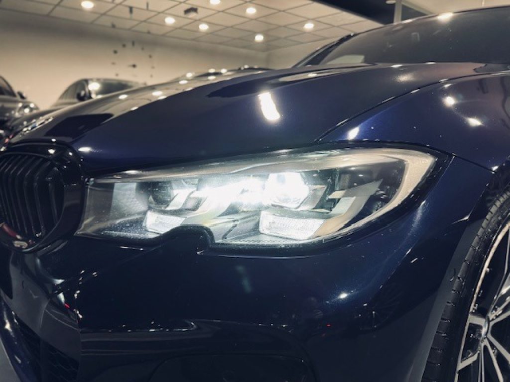 Clicca per ingrandire 330 - d 48V xDrive Touring Msport+Black Edition