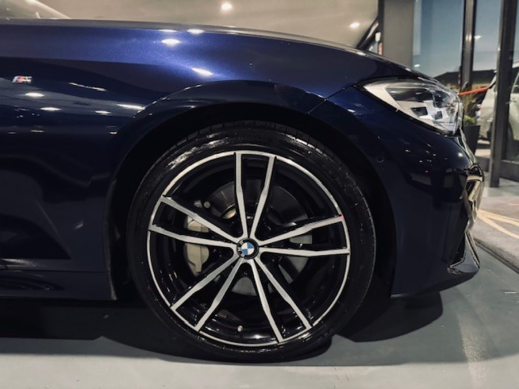 Clicca per ingrandire 330 - d 48V xDrive Touring Msport+Black Edition
