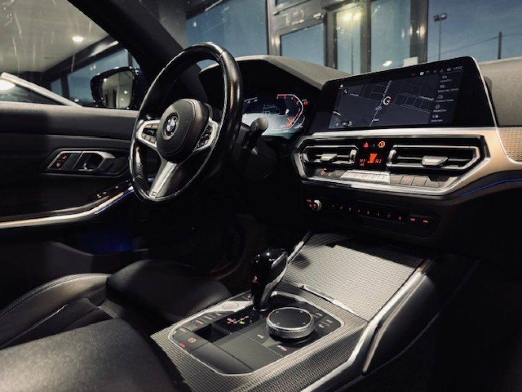 Clicca per ingrandire 330 - d 48V xDrive Touring Msport+Black Edition