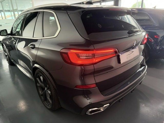 Clicca per ingrandire X5 - xDrive 30d 265CV M-SPORT 7 POSTI