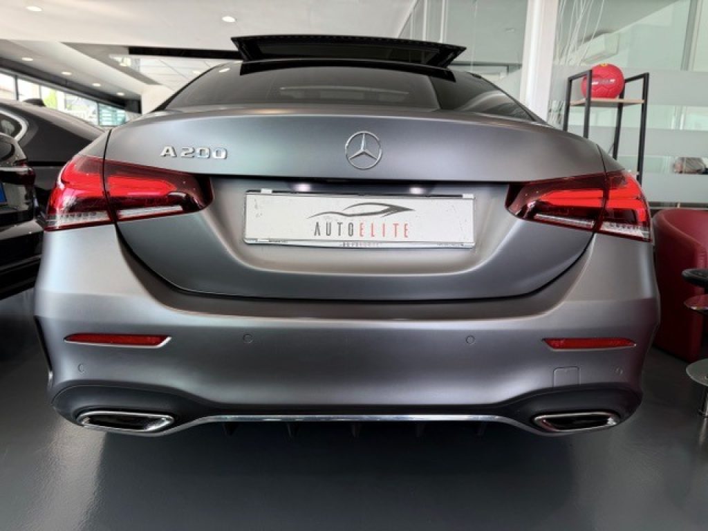 Clicca per ingrandire A 200 - Premium Plus AMG TETTO APRIBILE/DESIGNO