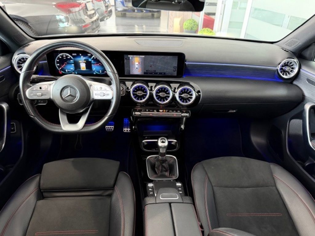 Clicca per ingrandire A 200 - Premium Plus AMG TETTO APRIBILE/DESIGNO