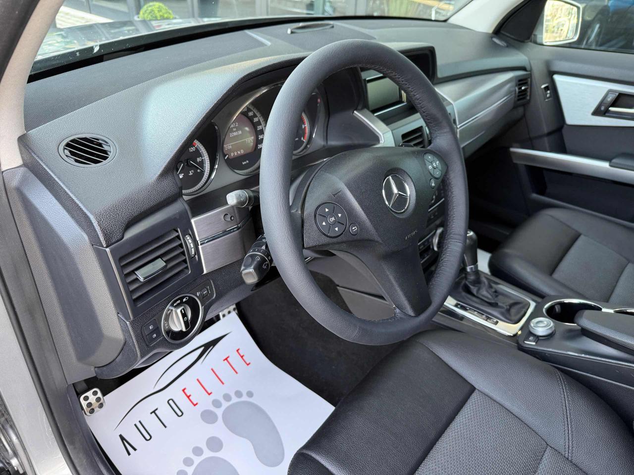 Clicca per ingrandire GLK 220 - CDI 4Matic BlueEFFICIENCY Sport