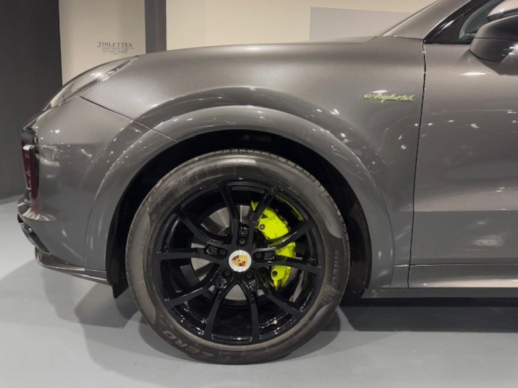 Clicca per ingrandire Cayenne - Coupé 3.0 V6 Hybrid EDITION BLACK