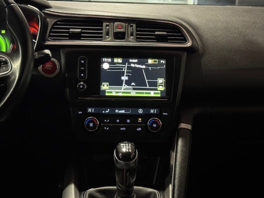 Clicca per ingrandire Kadjar - dCi 130CV 4x4 Energy Bose