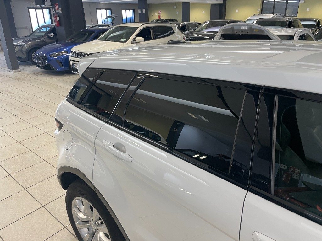 LAND ROVER Range Rover Evoque 2.0 TD4 150 CV 5p. SE+PELLE+NAVI+SEDILI ELETT. - 5
