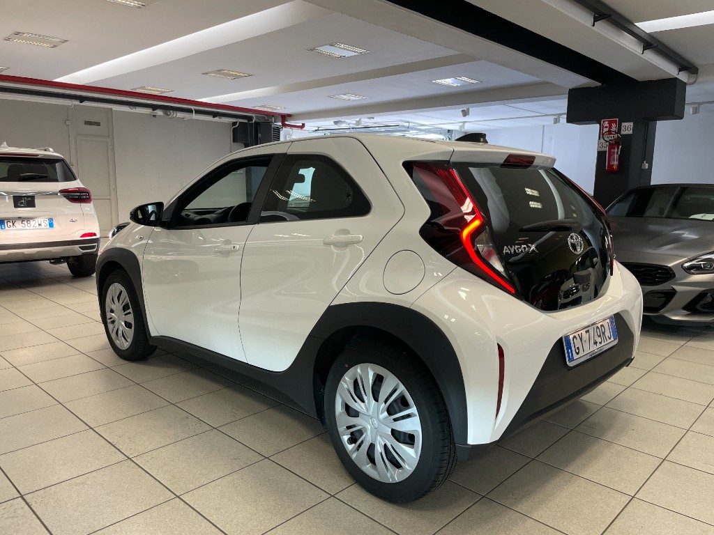 TOYOTA Aygo X 1.0 VVT-i 72 CV 5 porte Active - 2
