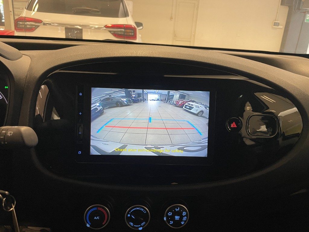 TOYOTA Aygo X 1.0 VVT-i 72 CV 5 porte Active - 12