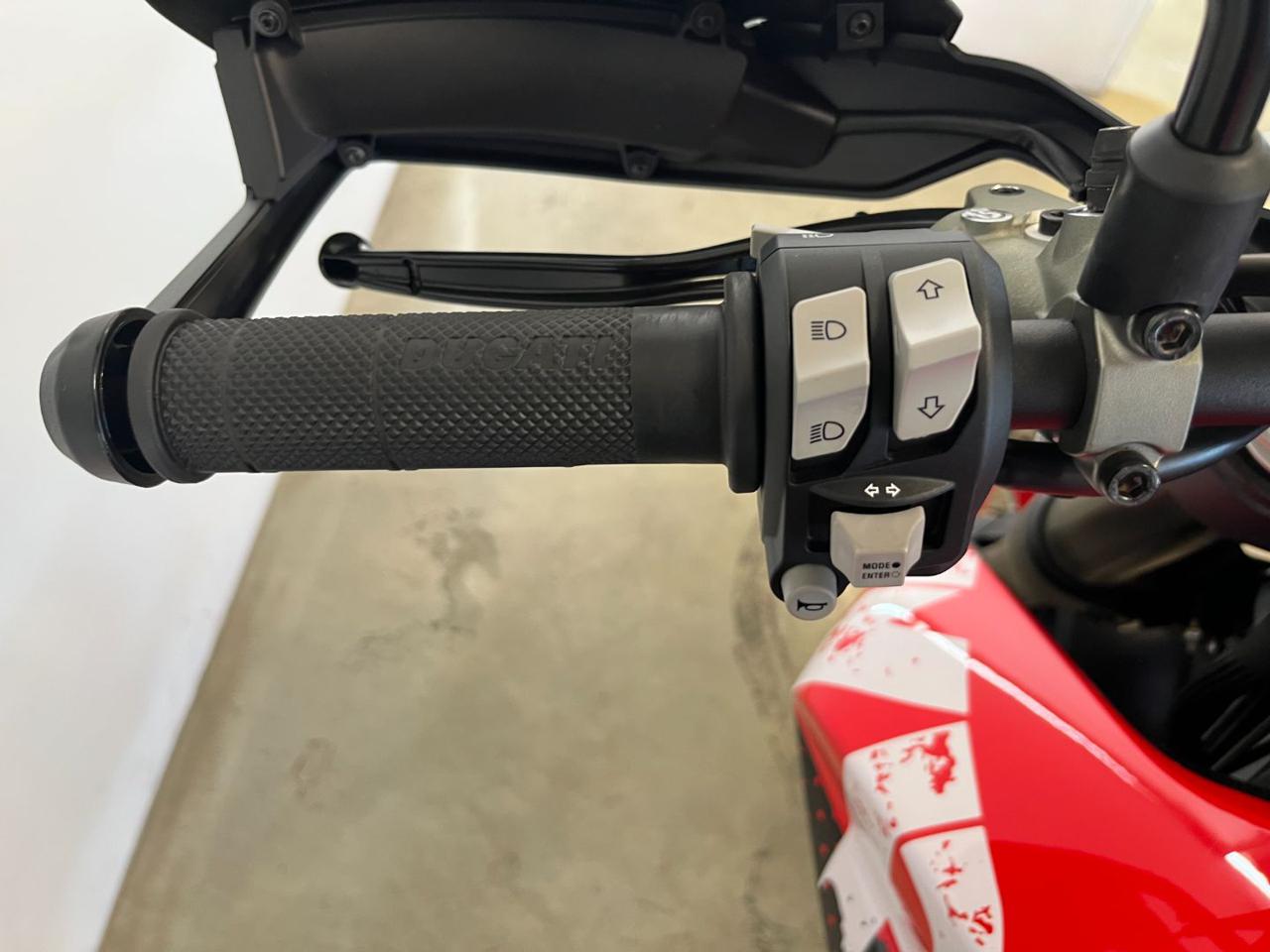 DUCATI Hypermotard 950 RVE CONCEPT - 12