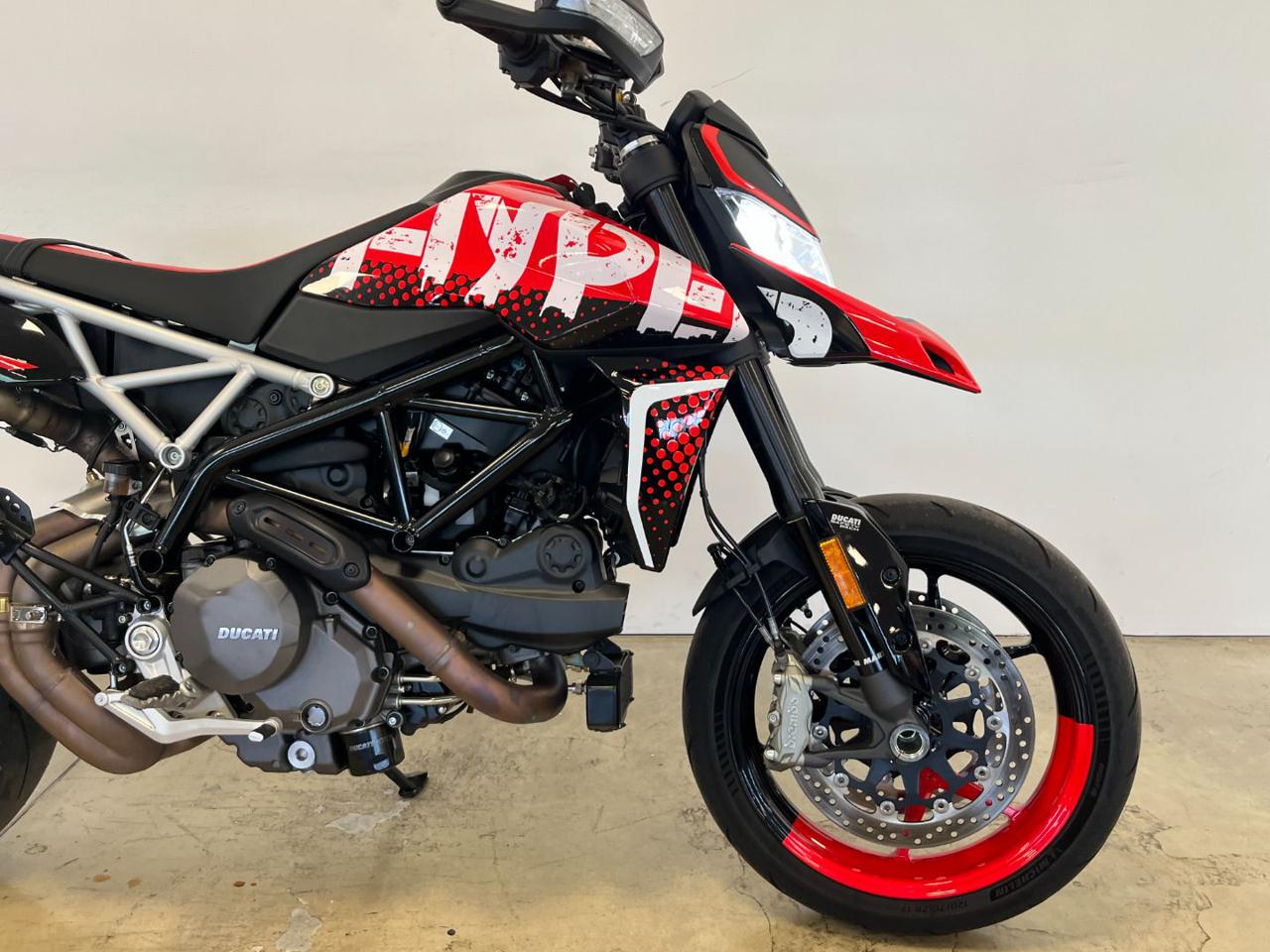 DUCATI Hypermotard 950 RVE CONCEPT - 5