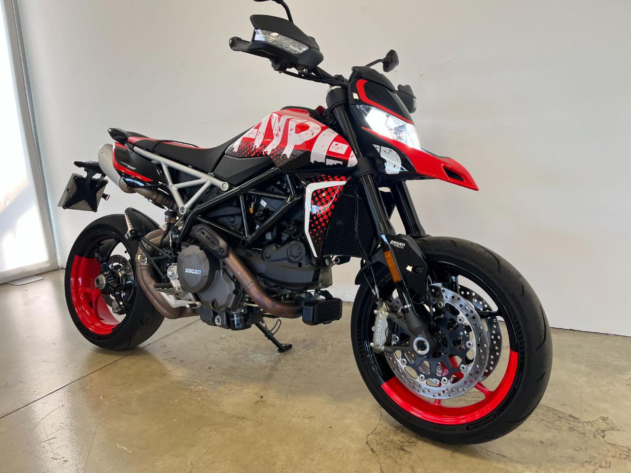 DUCATI Hypermotard 950 RVE CONCEPT - 2