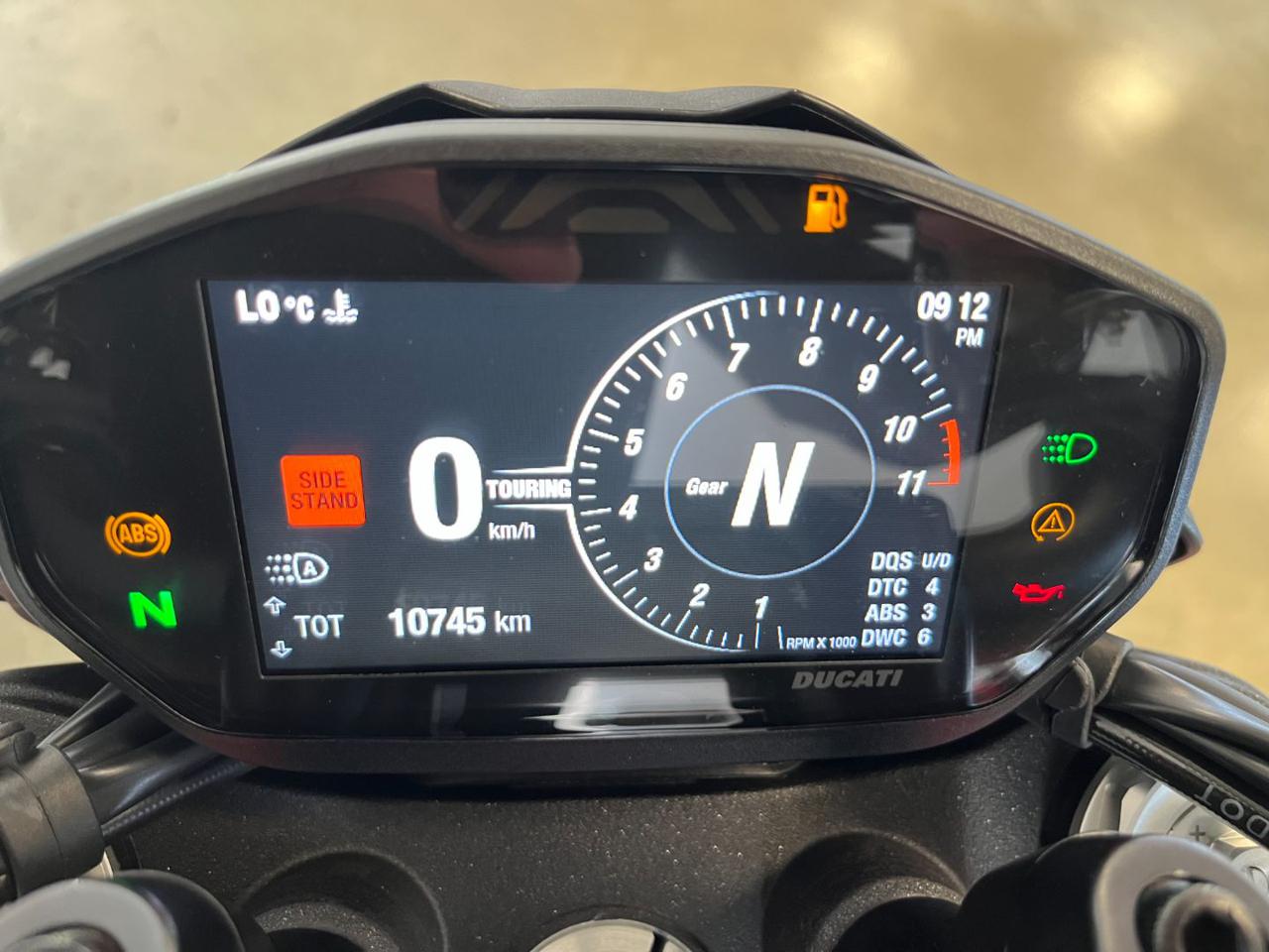 DUCATI Hypermotard 950 RVE CONCEPT - 13