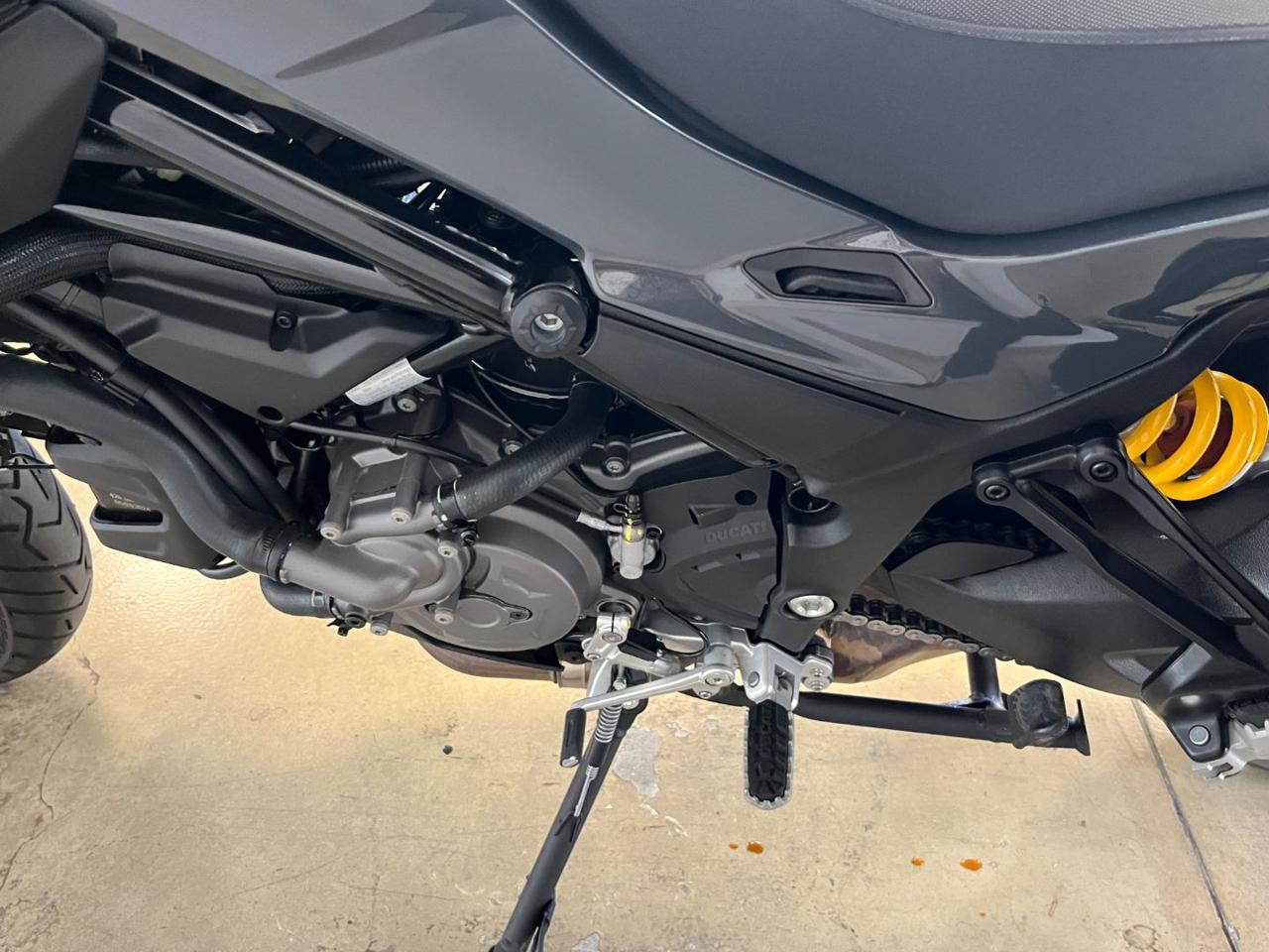 DUCATI Multistrada 950 V2 S THRILLING BLACK STREET - 10