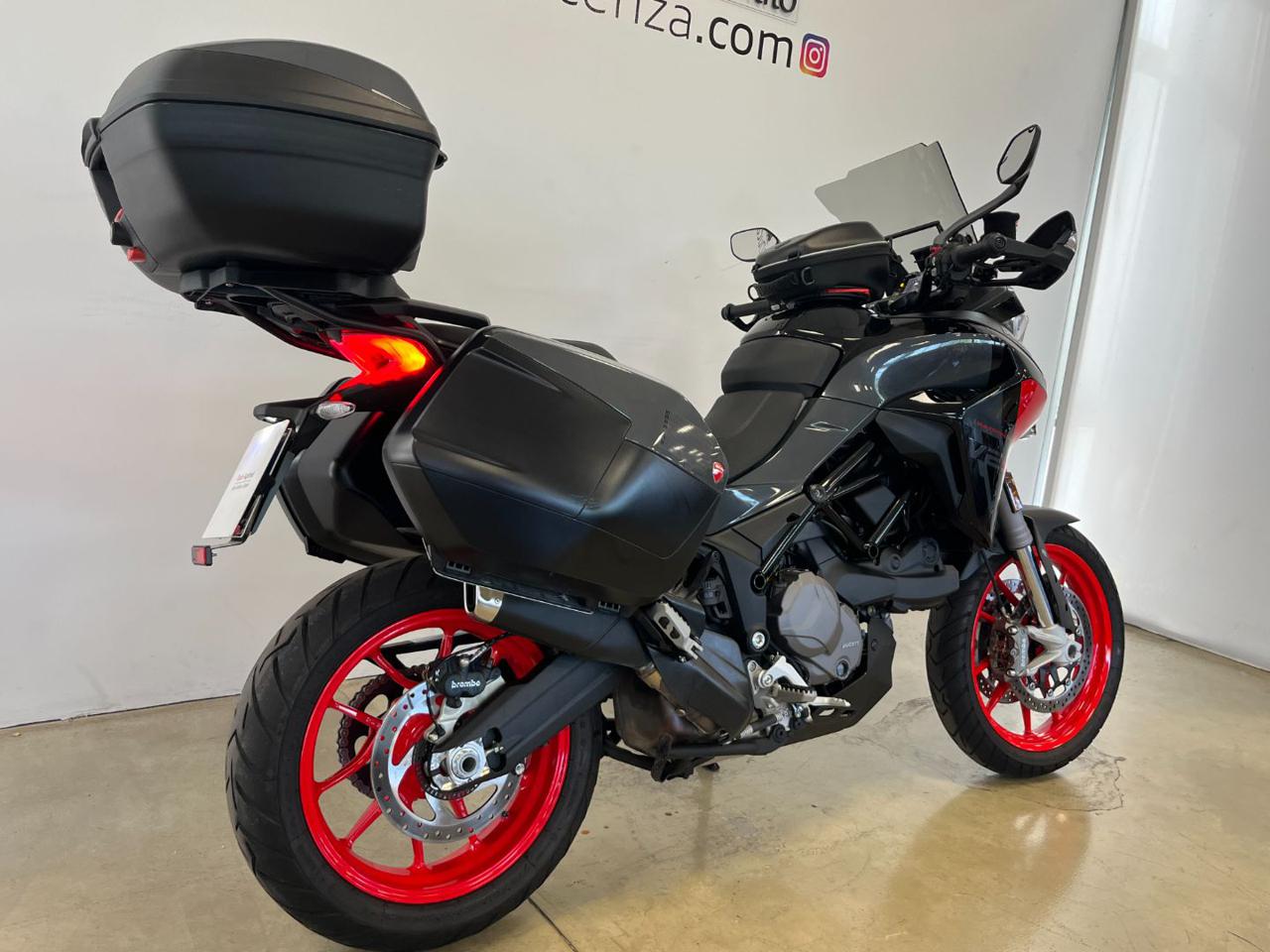 DUCATI Multistrada 950 V2 S THRILLING BLACK STREET - 7