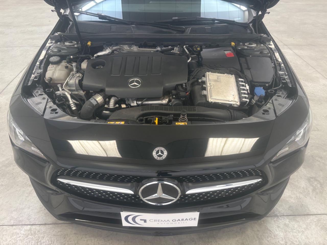 MERCEDES-BENZ CLA 180 d Automatic Shooting Brake AMG Line Premium - 18