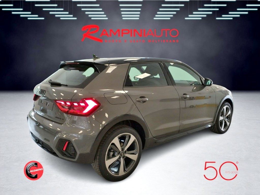 AUDI A1 allstreet 30 TFSI S tronic Identity Contrast - 9