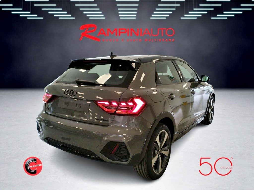 AUDI A1 allstreet 30 TFSI S tronic Identity Contrast - 10