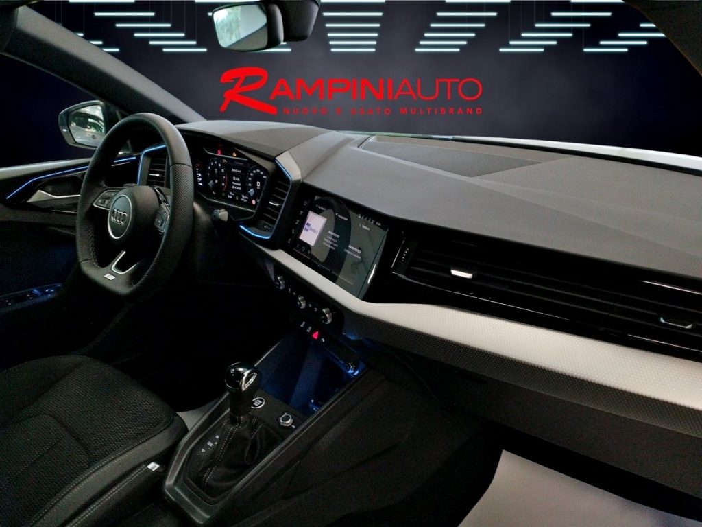 AUDI A1 allstreet 30 TFSI S tronic Identity Contrast - 21