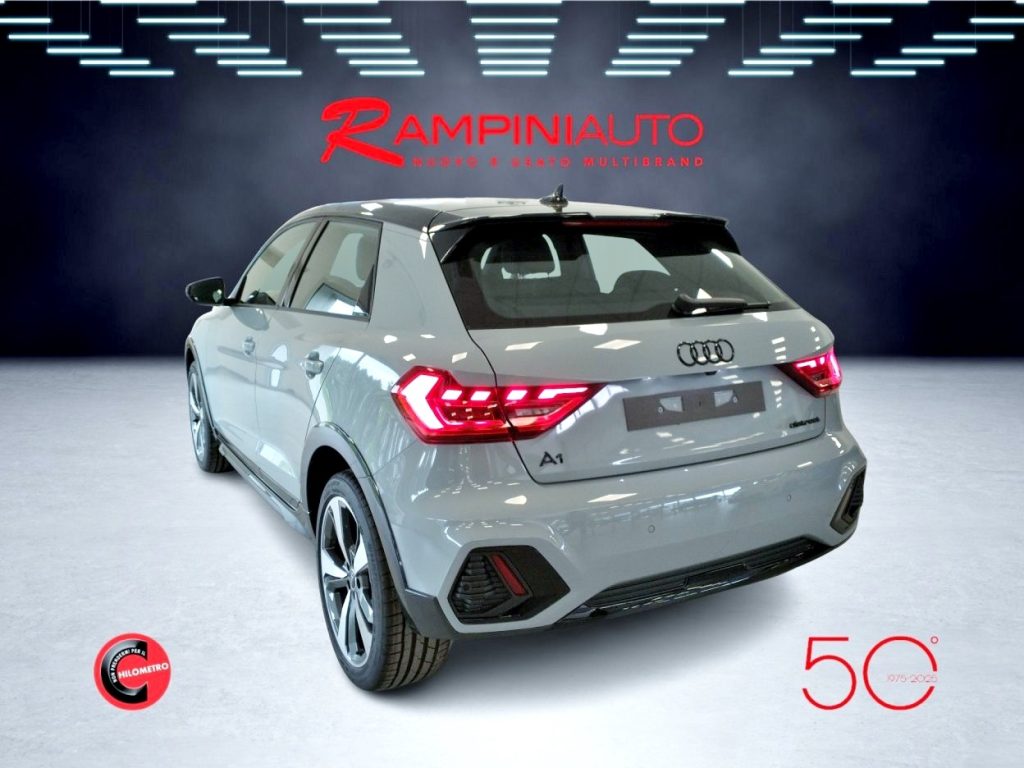 AUDI A1 allstreet 30 TFSI S tronic Identity Contrast - 11