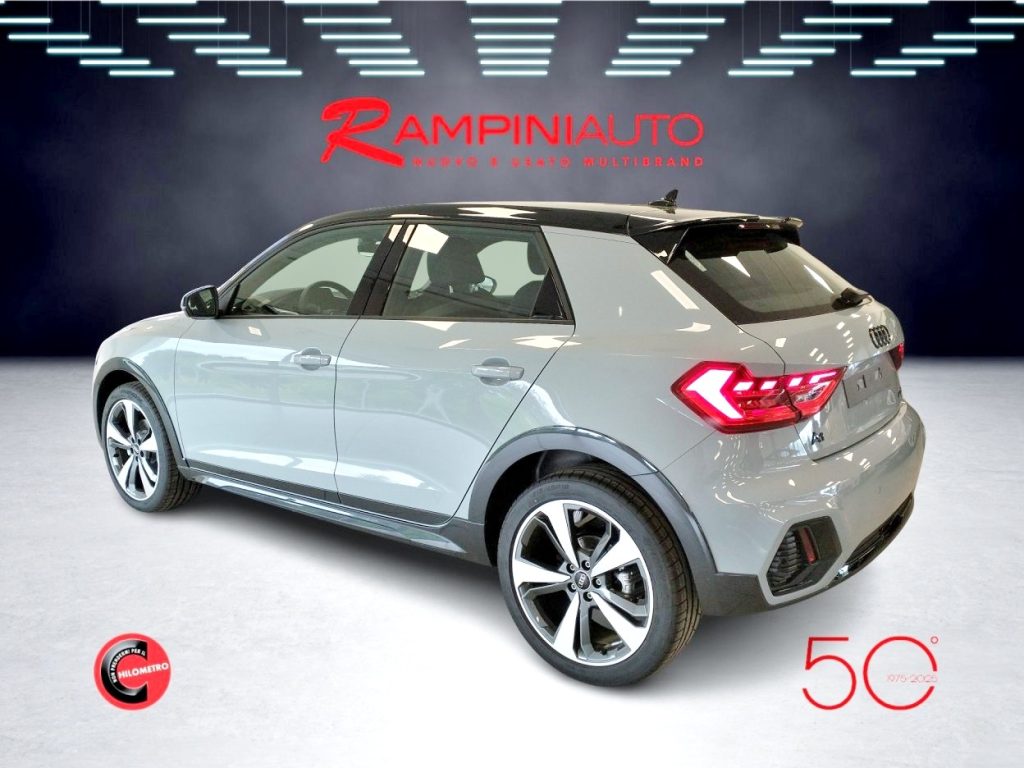 AUDI A1 allstreet 30 TFSI S tronic Identity Contrast - 12