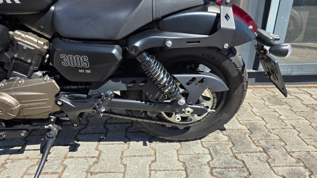 QJ MOTOR SRV 300 S - 14