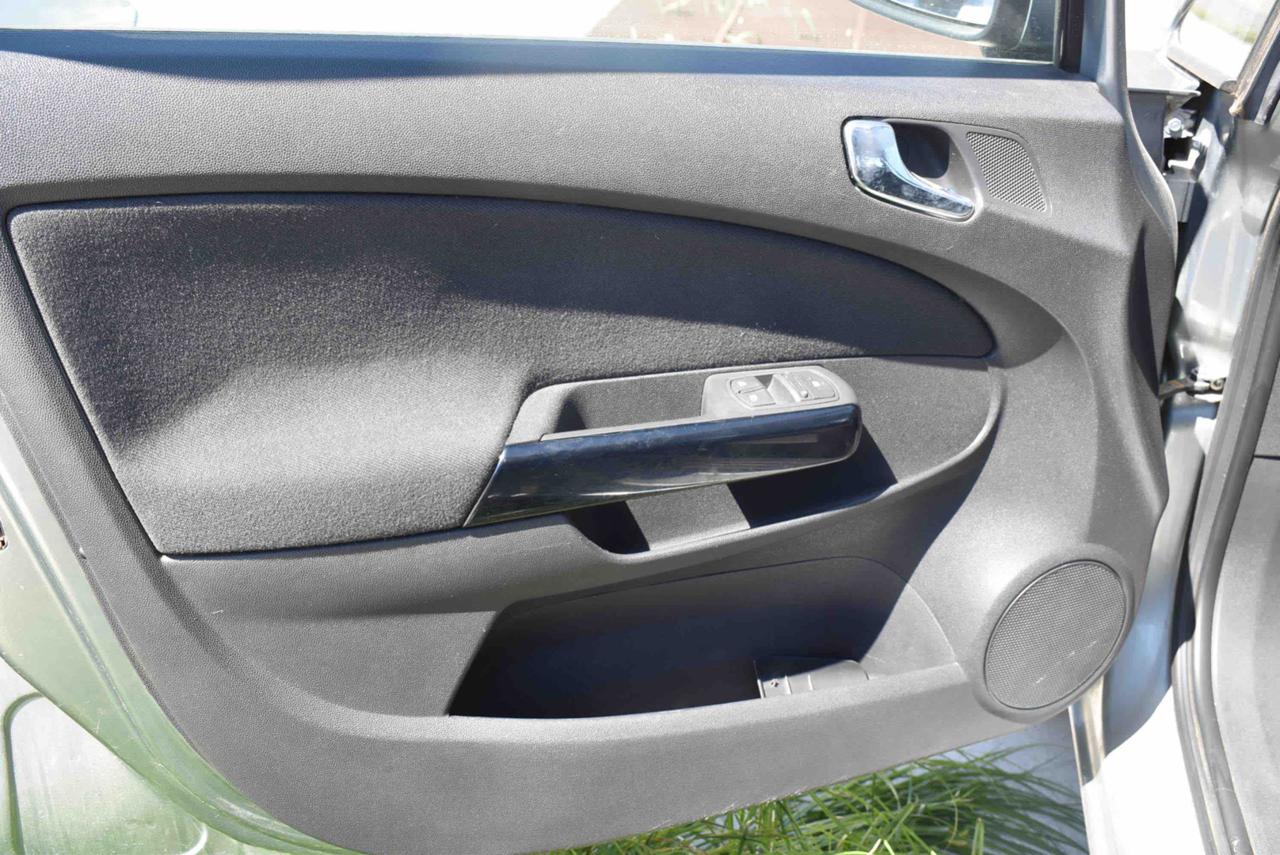 OPEL Corsa 1.2 5 porte Edition - 5