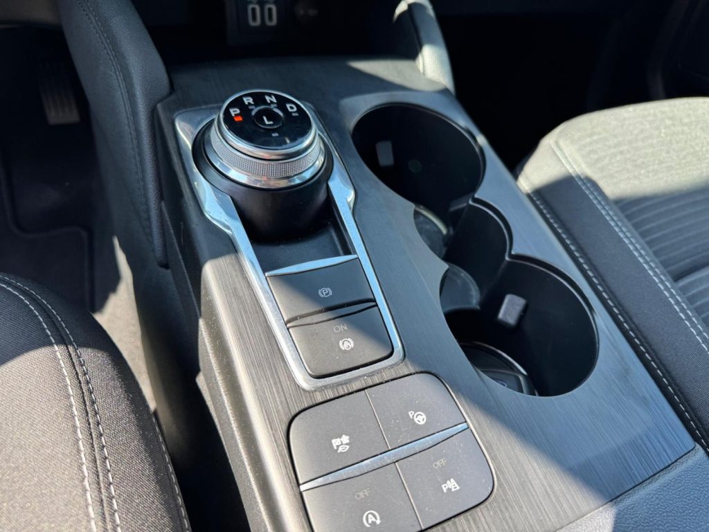 FORD Kuga 1.5 EcoBlue 120 CV aut. 2WD Titanium Business - 10