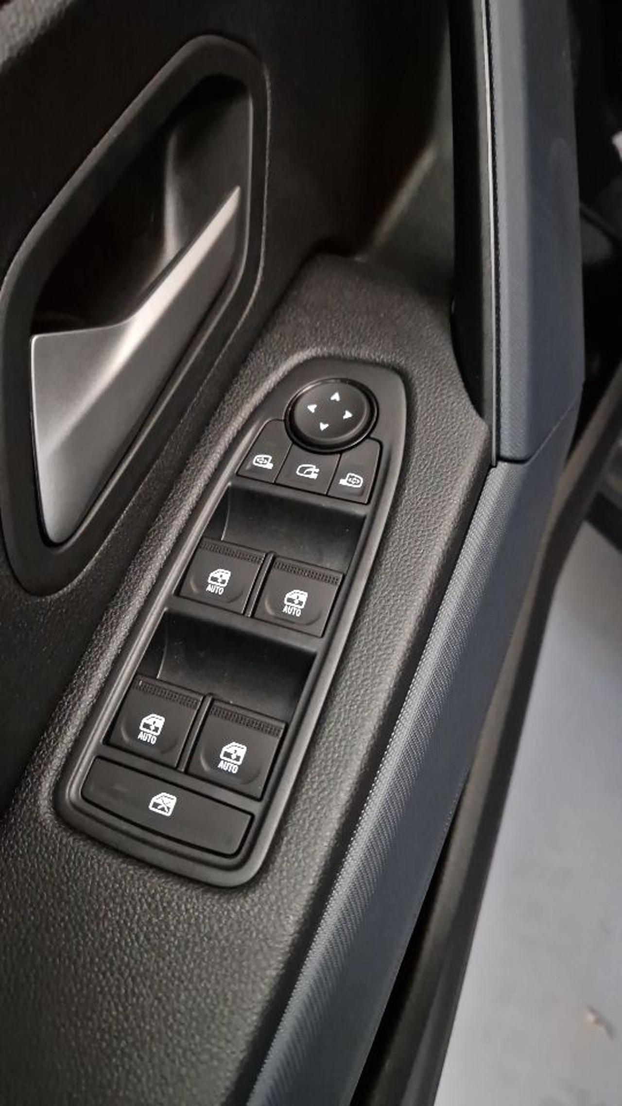 DACIA Duster Eco-G 120 CV Extreme e Journey km.o in arrivo - 12