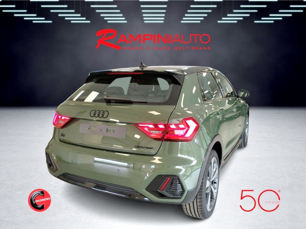 AUDI A1 allstreet 30 TFSI S tronic Identity Contrast - 10