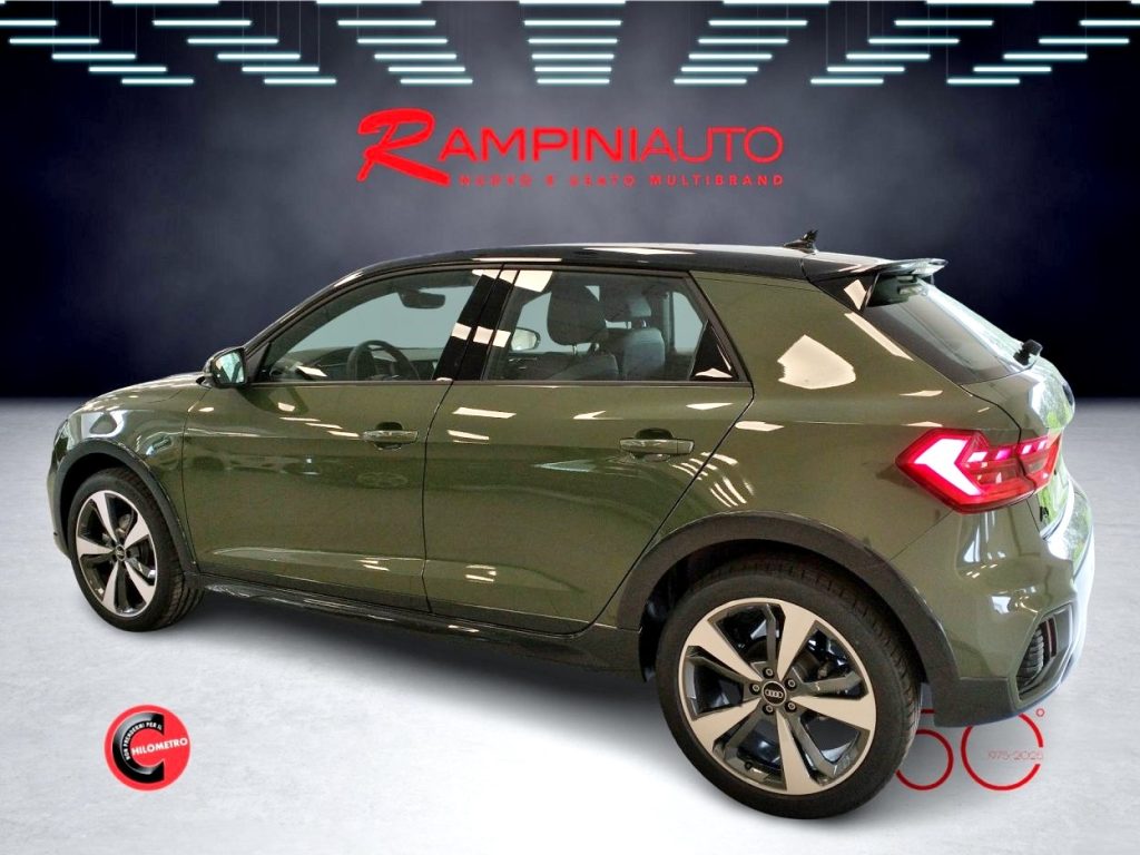 AUDI A1 allstreet 30 TFSI S tronic Identity Contrast - 12