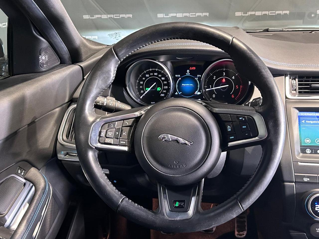 JAGUAR E-Pace 2.0D 150 CV AWD R-Dynamic - 10