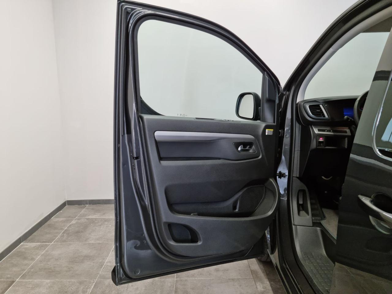 OPEL Zafira Life 2.0 Diesel 180CV aut. Start&Stop Business Edition - 18